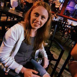 Meet your Posher, Kasey